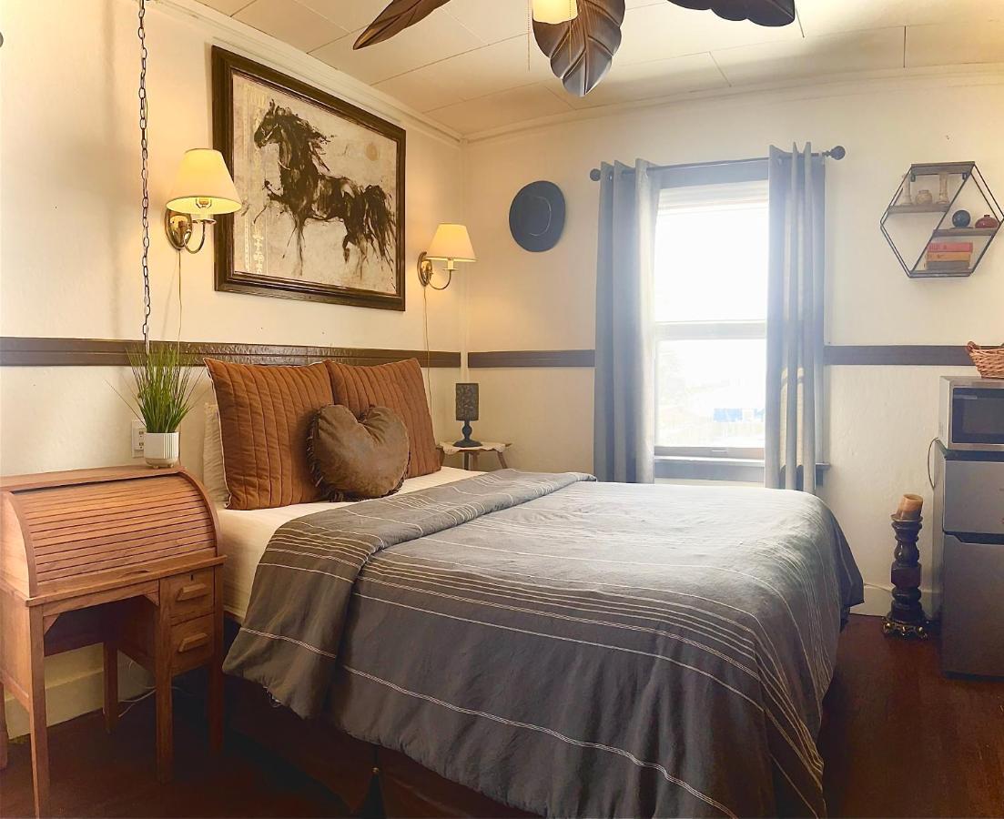 เดอะ โฮเต็ล อีสทิน Hotel Kremmling ภายนอก รูปภาพ